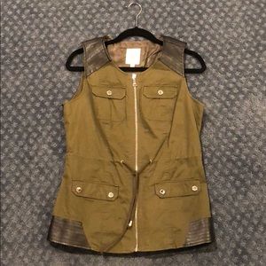 Guess Vest Size M